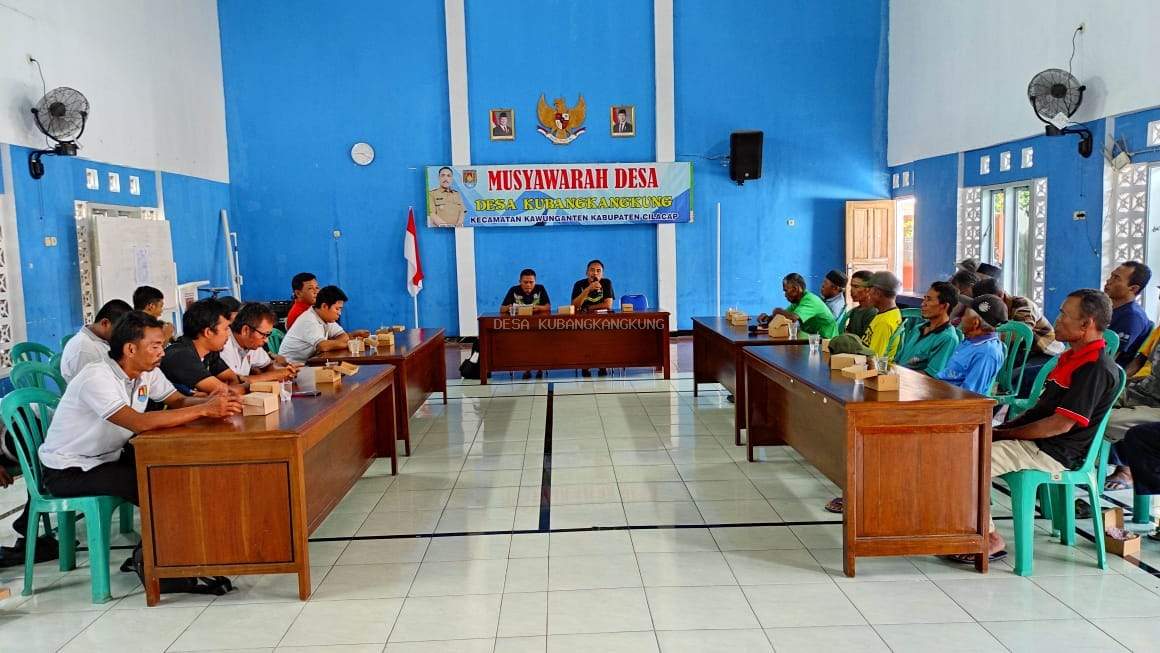 Musyawarah dengan  Petani Penggarap Tanah Kas Desa 2025